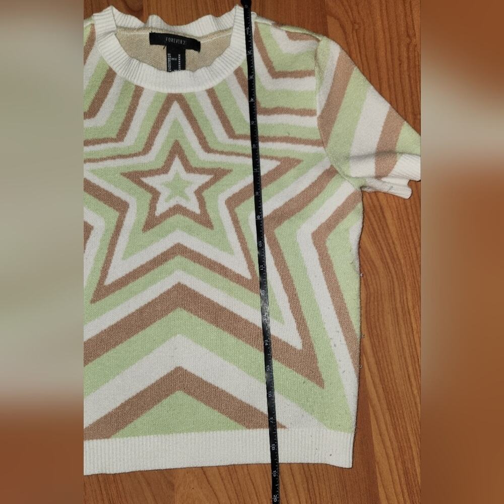 Forever 21 Star Trace Short Sleeve sz M EUC - Picture 5 of 10